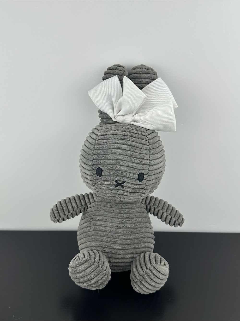 Bon Ton RARE Nijntje Miffy Gray Corduroy Sitting Bunny Rabbit 10” Grey Plush